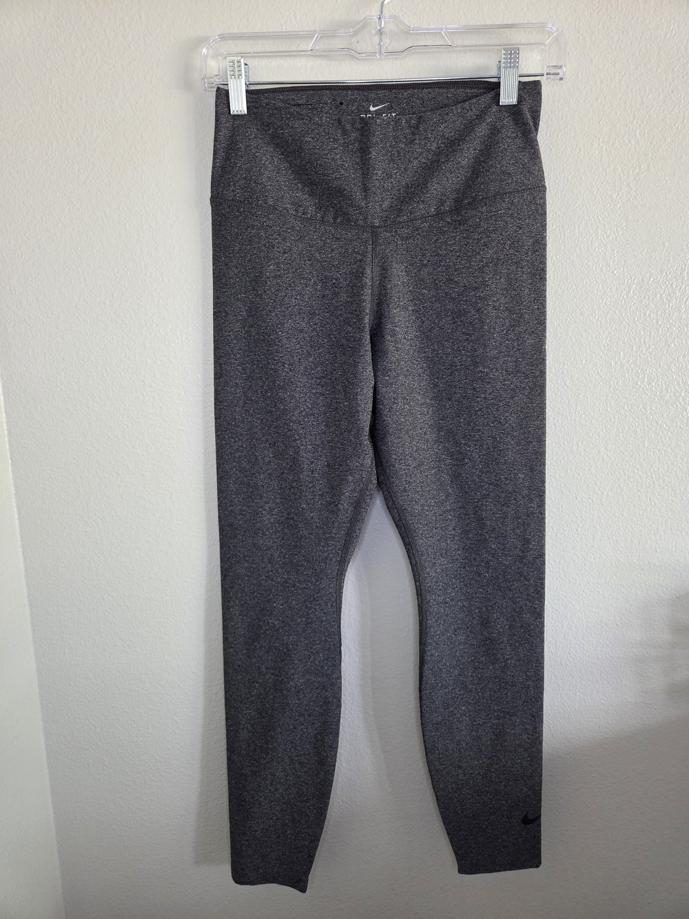 Nike Gray High-Waist Leggings